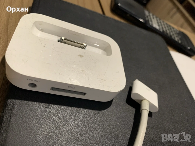 Заглавие: Ретро Apple Аксесоари: 30-pin Докинг Станция + HDMI Преходник (Оригинални, снимка 3 - iPod - 55318939