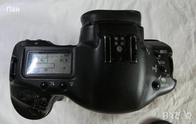 Фулфрейм професионален фотоапарат Canon 1Ds, снимка 3 - Фотоапарати - 55236437