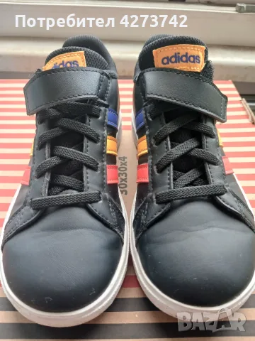 Детски спортни обувки Adidas