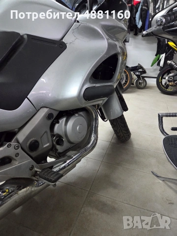 Honda Deauville 650 – 2002 г, снимка 17 - Мотоциклети и мототехника - 55228853