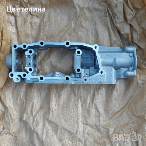 Капак скоростна кутия за камион