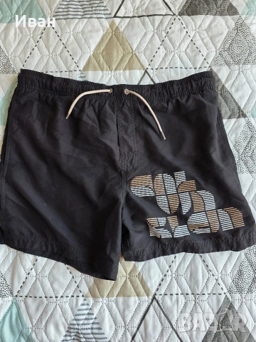 мъжки бански calvin klein L размер, снимка 3 - Къси панталони - 54236344