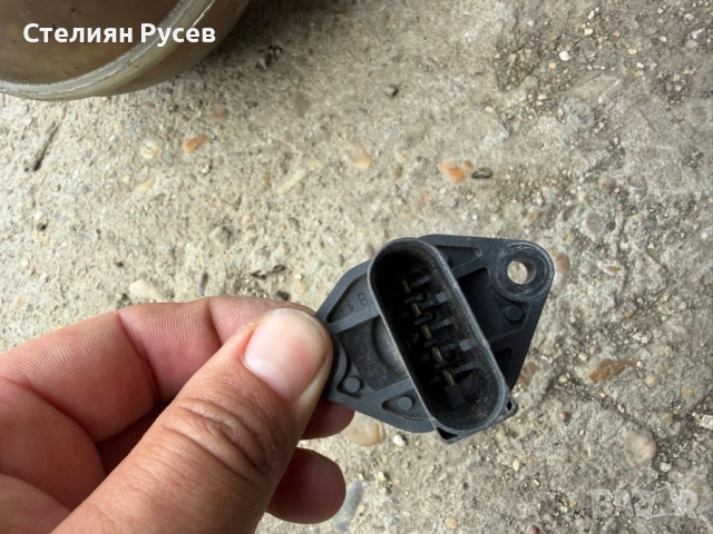 bosch f 00c 262 032 дебитомер за VW Sharan 2.8i 204кс VR6 2002г - цена 20 евро   0899293916 намира с, снимка 2 - Части - 54409345