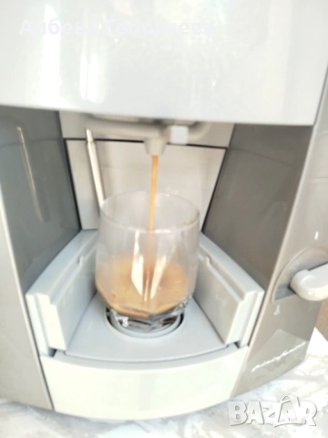 Кафе машина с капсули - LAVAZZA BLUE  LB 1000 , снимка 5 - Кафемашини - 54659370