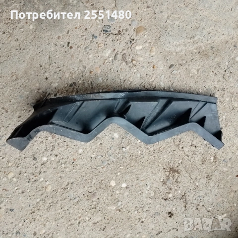 Десен фар Passat B6 Xenon + подложка