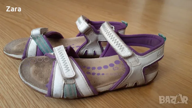 кожени сандали Clarks, 28.5ти номер, снимка 3 - Детски сандали и чехли - 55492236