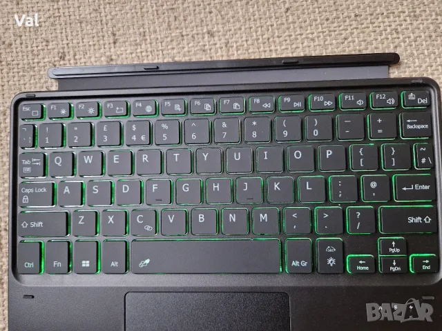 Безжична Bluetooth клавиатура с подсветка и тъчпад за Microsoft Surface Pro, снимка 5 - Таблети - 55304286