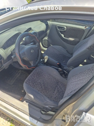 Opel Corsa C 1.2 75кс 2000г автомат на части, снимка 6 - Автомобили и джипове - 54901905