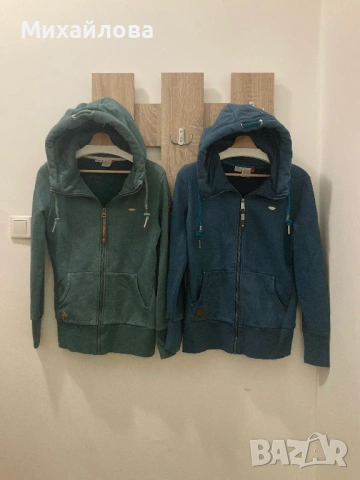 Дамски суичъри на Ragwear двата броя за 20 евро, размер М, снимка 2 - Суичъри - 54020557