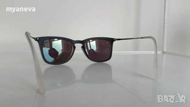Ray-Ban, слънчеви очила с матова зелена рамка и огледални зелени стъкла . , снимка 15 - Слънчеви и диоптрични очила - 55442215