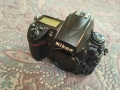 NIKON D700, две батерии и зарядно. ЗА РЕМОНТ (смяна на затвор), снимка 2