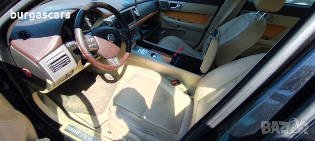 Jaguar XF ( X250 )2.7D - 207к.с. ( X250 )2008г на части, снимка 7 - Автомобили и джипове - 54911491