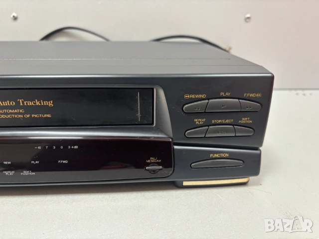 Видеоплейър VHS FUNAI VIP-5000HC MKII, снимка 4 - Плейъри, домашно кино, прожектори - 54668151