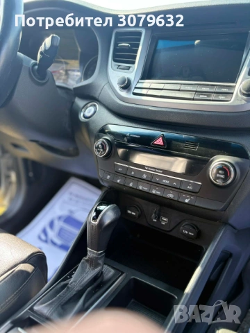 Hyndaı Tucson  2.0 CRDi 4x4 , снимка 11 - Автомобили и джипове - 54692376