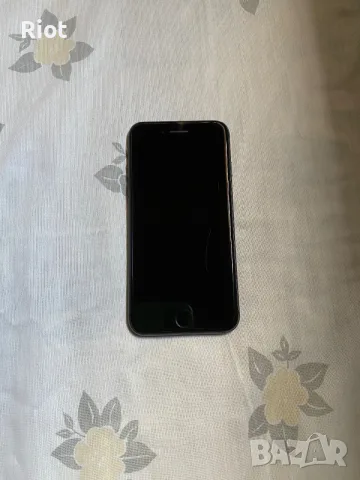 Продавам iPhone 8, снимка 2 - Apple iPhone - 55578074