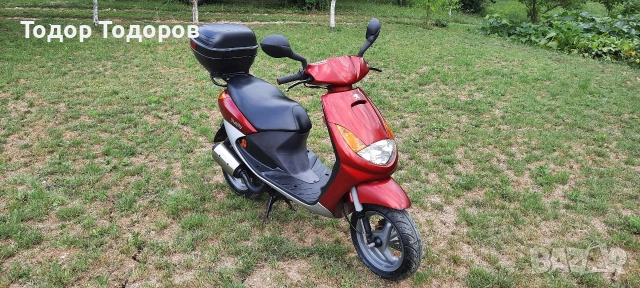 Скутер Peugeot Vivacity 49cc, снимка 2 - Мотоциклети и мототехника - 55269238