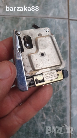 Газова запалка Ronson, снимка 11 - Запалки - 54666757