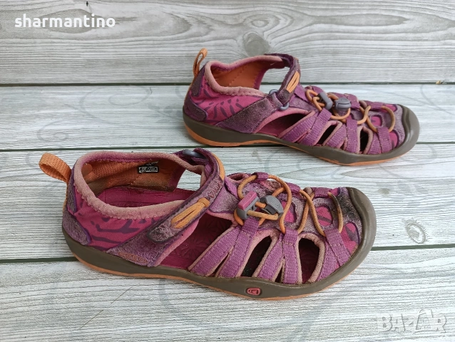 Keen сандали N 30 за момиче 