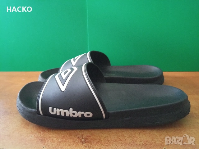 ЧЕХЛИ UMBRO Номер 42 Стелка 27 см. 100% Оригинални Внос от Англия