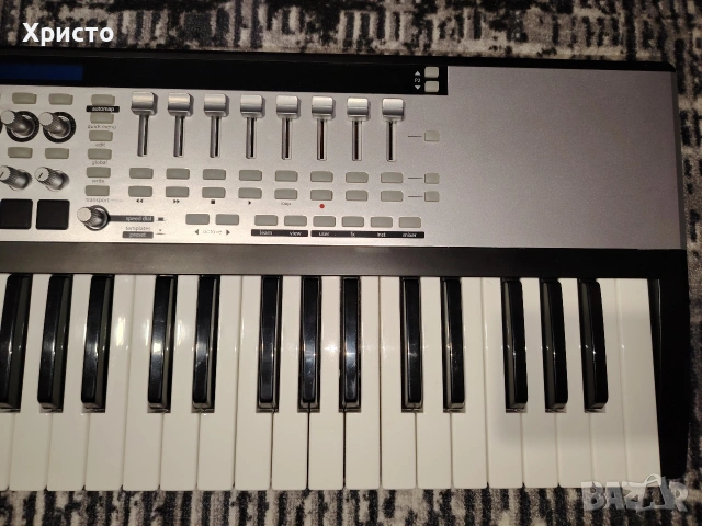 Novation SL49 mk2 миди клавиатура , снимка 6 - Синтезатори - 54403082