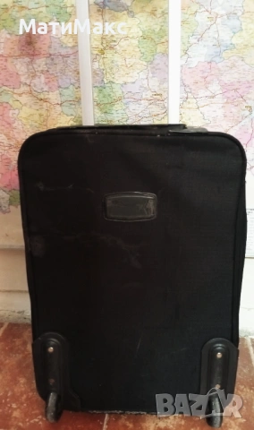 Куфар с дръжка на колела GRAND, снимка 3 - Куфари - 54251675