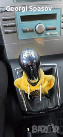 Продавам Тойота Корола Версо1,8, снимка 14 - Автомобили и джипове - 54008181