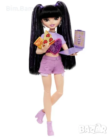 Оригинална кукла Barbie Dream Besties - Renee с 11 видео аксесоара , снимка 3 - Кукли - 55393567