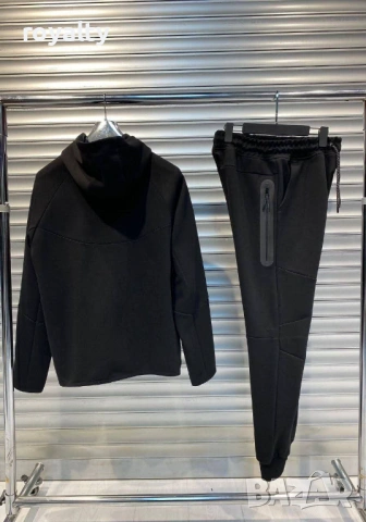 Nike Tech Нов Мъжки Екип Найк Тек , снимка 2 - Спортни дрехи, екипи - 54395302