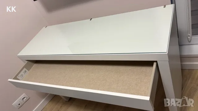 Бюро - тоалетна маса IKEA - MALM