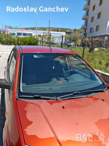 Ford Fiesta 1.4 (Бензин/Газ) 2008 г., снимка 5 - Автомобили и джипове - 54658021