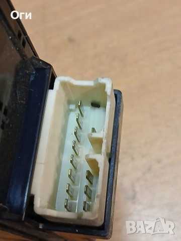 Бутони ел.стъкла за Киа Рио 621W10070, снимка 3 - Части - 54368904