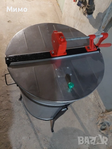 Центрофуга за мед, снимка 5 - За пчели - 54291173