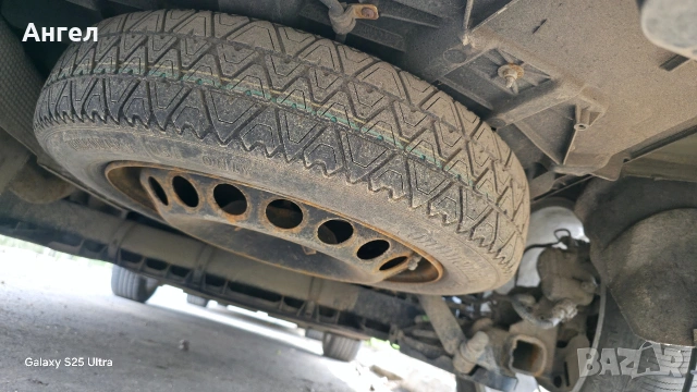 Резервна Гума Патерица 