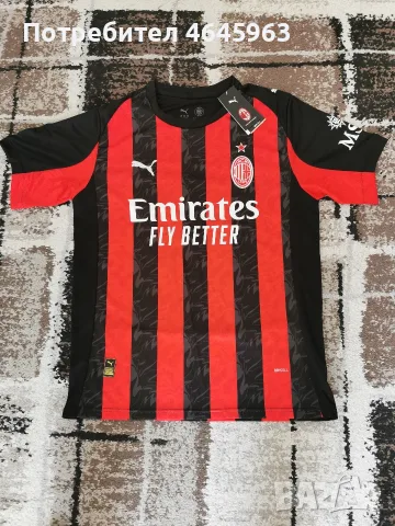 Футболен екип на AC Milan сезон 2025/26. Размер М