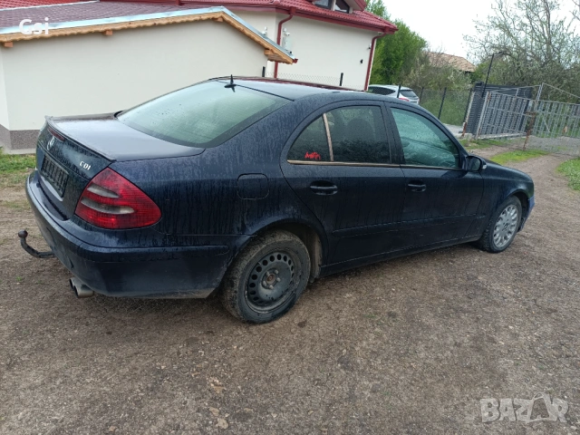 Мерцедес е270, снимка 2 - Автомобили и джипове - 54269634