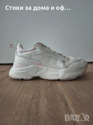 Дамски маратонки PUMA Cassia 36 номер, снимка 5 - Маратонки - 54389217