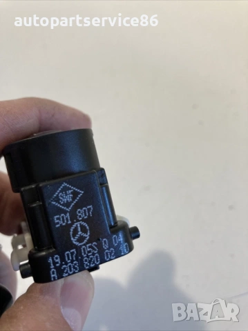 Ключ за стъкло предна врата за Mercedes CLK W209 (2005) A2098200210, снимка 2 - Части - 54122679