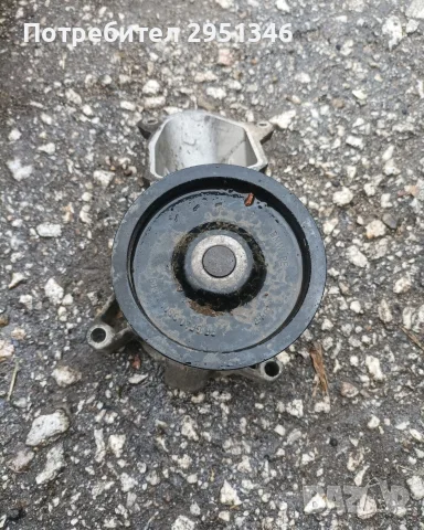 Водна помпа BMW E60 4090780, снимка 2 - Части - 55316694