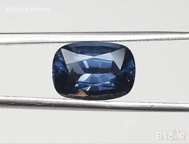  Естествен Синьо-Виолетов Шпинел 2.20 Карата със Световен Сертификат GIA!, снимка 12 - Други - 55410719