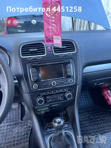 Golf 6 1.6 tdi, снимка 6 - Автомобили и джипове - 54682644