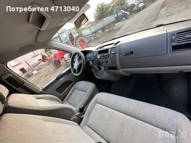 Продава се VW Transporter T5, снимка 9 - Бусове и автобуси - 55451158