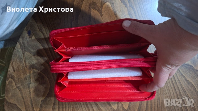 Дамско червено ново портмоне, снимка 4 - Портфейли, портмонета - 54383551