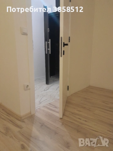 Продавам апартамент в район Южен., снимка 10 - Апартаменти - 54730361