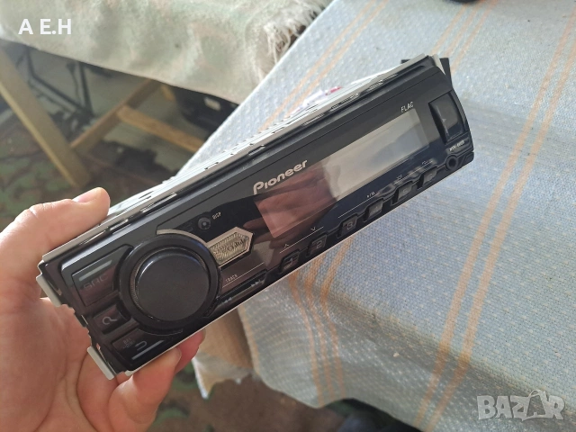 Pioneer MVH-09UB (Радио за автомобил/кола) USB AUX , снимка 4 - Радиокасетофони, транзистори - 54574334