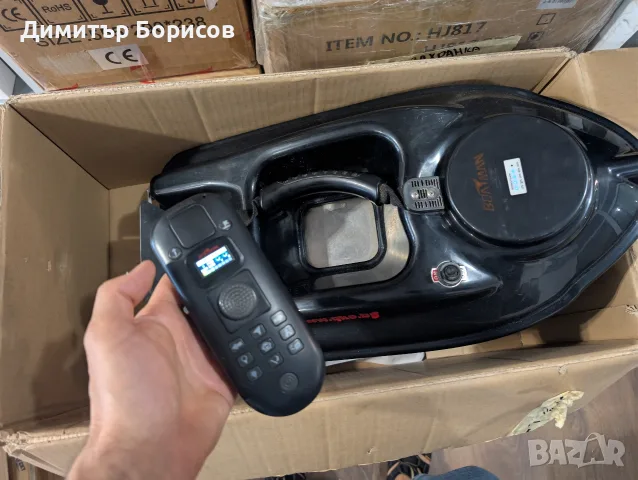 Лодка за захранка катамаран с добавен гпс , снимка 2 - Стръв и захранки - 55364335