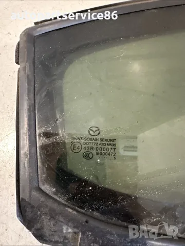 Задно дясно вентилационно стъкло (триъгълно) за Mazda 3 2.2d (2015) BHN9-72-651, снимка 3 - Части - 55568172