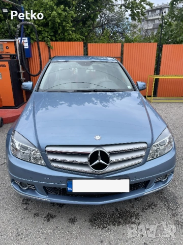 Mercedes-Benz C220 CDI BlueEfficiency (W204) – запазен и с доказан произход., снимка 3 - Автомобили и джипове - 54583050