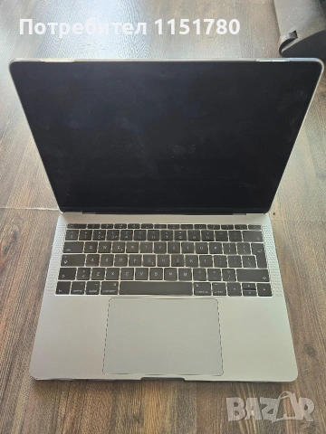 Macbook pro A1708 за части цял