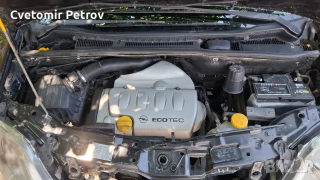 Опел Мерива 1.8 125кс, снимка 15 - Автомобили и джипове - 55358026