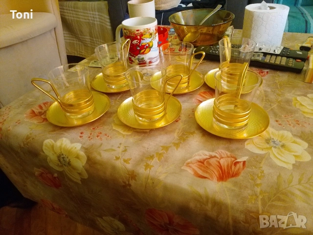 Огнеупорни Чаши с Метални Дръжки, ретро винтидж сервиз за кафе , , снимка 2 - Антикварни и старинни предмети - 54490497